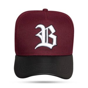 Bone Snapback Vinho New Aba Couro Preto